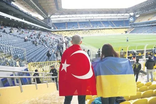 fenerbahcenin-talip-oldugu-andrea-belotti-icin-milanda-devreye-girdi-1651012016487.jpeg Fenerbahçe’nin talip olduğu Andrea Belotti için Milan'da devreye girdi-3