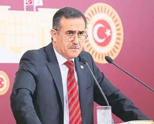 CHP’de ’istifa’ şoku