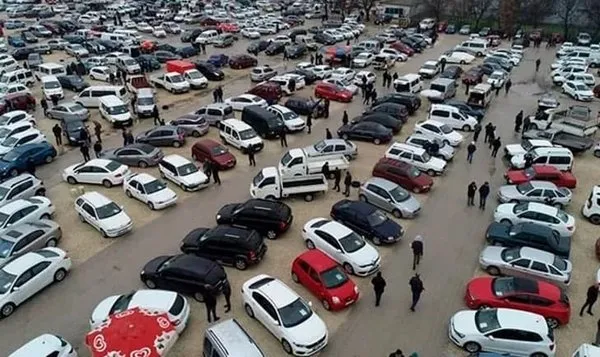 Ikinci El Otomobil Fiyatlari Dustu 2 El Arac Fiyatlari 2021 De Nasil Olacak Ikinci El Araba Alacaklara Flas Uyari Takvim