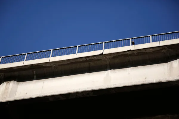 15-temmuz-sehitler-koprusunde-gorunmeyen-tehlike-ortakoy-viyadugunden-parcalar-dusuyor-1632812234922.jpg 15 Temmuz Şehitler Köprüsü'nde görünmeyen tehlike! Ortaköy Viyadüğü'nden parçalar düşüyor-12