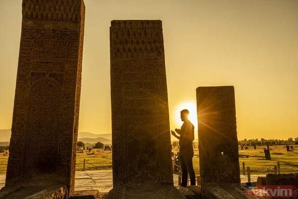 Anadolu ile Orta Asya'nın köprüsü! Bitlis'te 9 asra dayanan Selçuklu Meydan Mezarlığı - 8