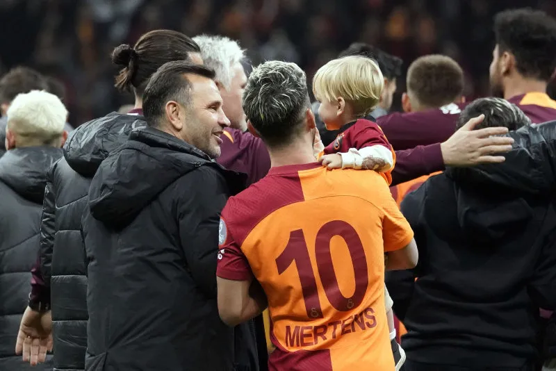 ÖZEL | Galatasaray'da Okan Buruk Angelino ismini takımda istemiyor! Yerine Jesus Angulo gelecek - 1