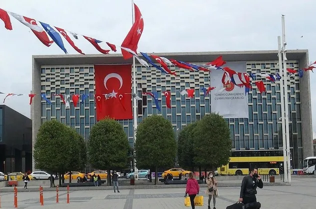 Yenilenen AKM'nin (Atatürk Kültür Merkezi) açılışına günler kala duyurdu: Gençlere özel stüdyo!