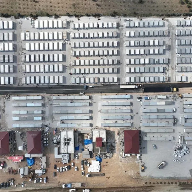 3 bin depremzede Kalyon Konteyner Kente yerleşmeye başladı!