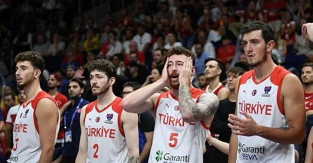 Türkiye 2022 Avrupa Basketbol Şampiyonası’ndan son 16 turunda elendi!