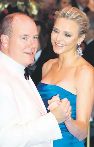 Monako Prensi II. Albert Grimaldi ailesi ile birlikte Bodrum'da