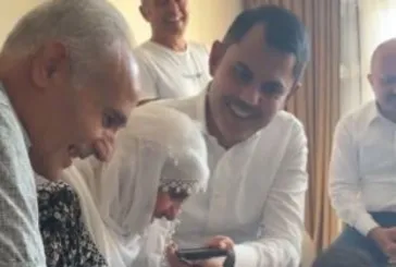 Tayyip evladına dua et