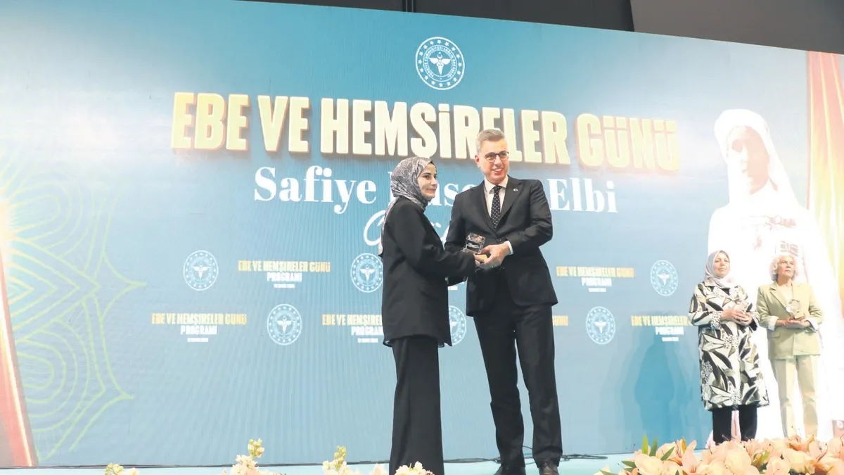 Ebe Elif Yılmaz'dan normal doğumu kolaylaştıran buluş!