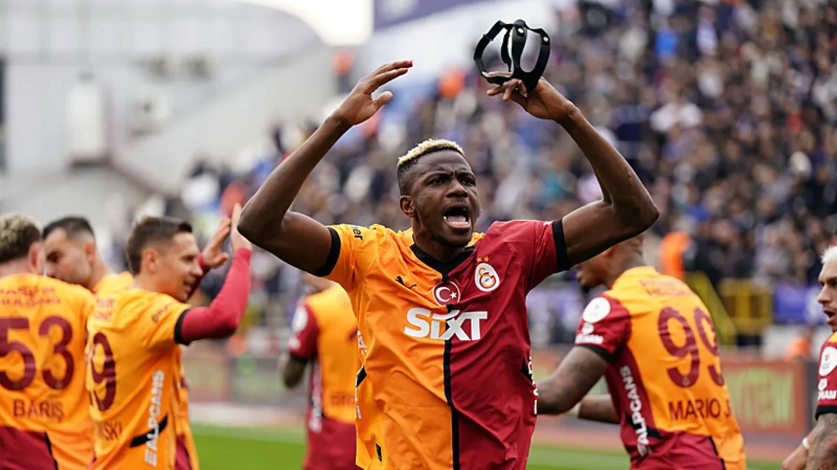 Victor Osimhen parmak ısırtıyor! Galatasaray'a yine hayat verdi