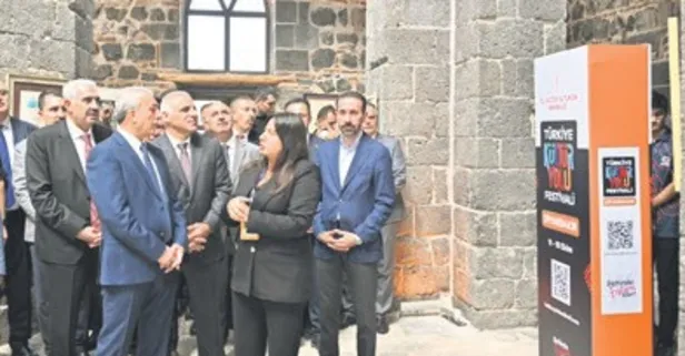 Kültür yolu festivalinin sıradaki durağı Diyarbakır! Festival törenle başladı