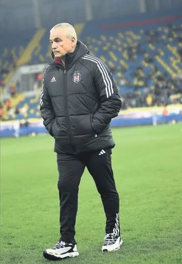 erencanda-oncelik-gsarayda-1701641800328.jpeg Teknik Direktör Okan Buruk "takip ediyoruz" demişti! Erencan Yardımcı transferinde öncelik Galatasaray'ın!-6
