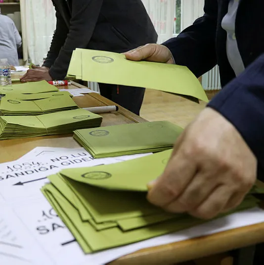 HDP ve CHP’den sandık başında provokasyon!