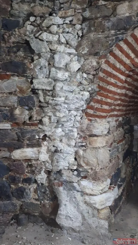 Galata Kulesi’nde yapılan tahribatın ve izinsiz yapılaşmanın fotoğrafları ortaya çıktı - 3