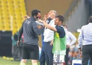 Kupa maçında gördüğü kırmızı karttan sonra Emre Belözoğluna eleştiri: Fenerbahçe’yi nasıl yöneteceksin?