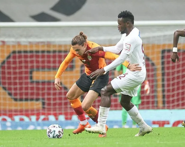 galatasaray-asiyi-buldu-hem-gencleri-kazandi-hem-de-zirveye-ortak-oldu-1607308321728.jpeg