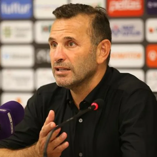 Okan Buruk müjdeyi verdi!