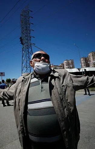 Antalya'da film gibi olay! Ekmek almaya çıktı, polis kovalamacasının ortasında kaldı