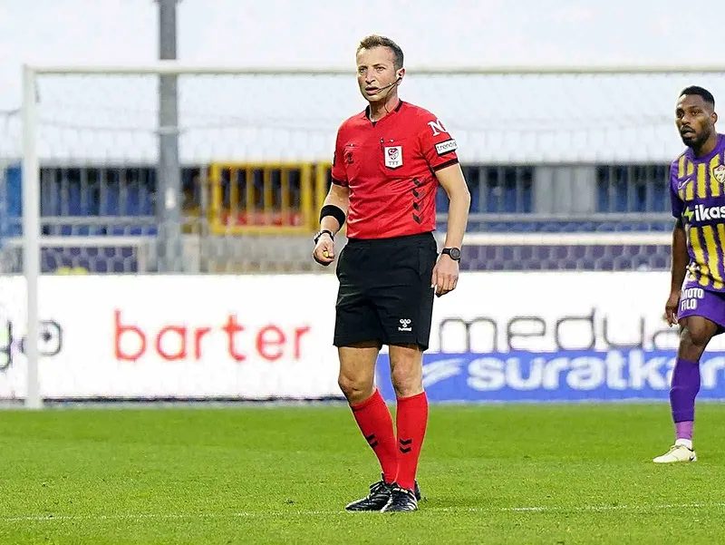 Galatasaray istemedi Fenebahçe transferde bombayı patlatıyor! - 11