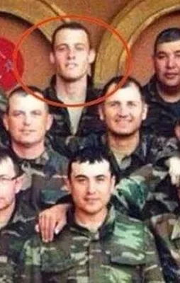 Ünlülerin askerlik fotoğrafları