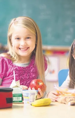 Okul yemeğine 'özel' fiyat! Veliler isyan etti...