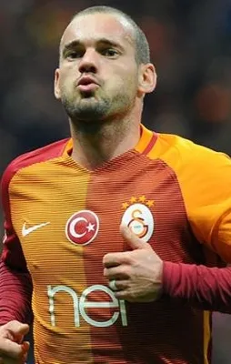 Sneijder'in tırnağı olamazsın KK!