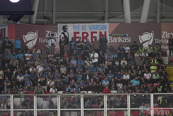 Sivasspor - Trabzonspor maçında duygulandıran hareket! Yine unutmadılar - 5