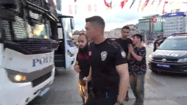 Taksim’de kaçak göçmen denetimi
