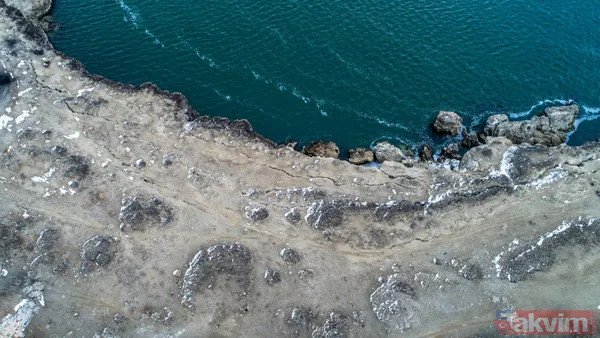 Korkutan görüntü! Derin çatlaklar oluştu - 17