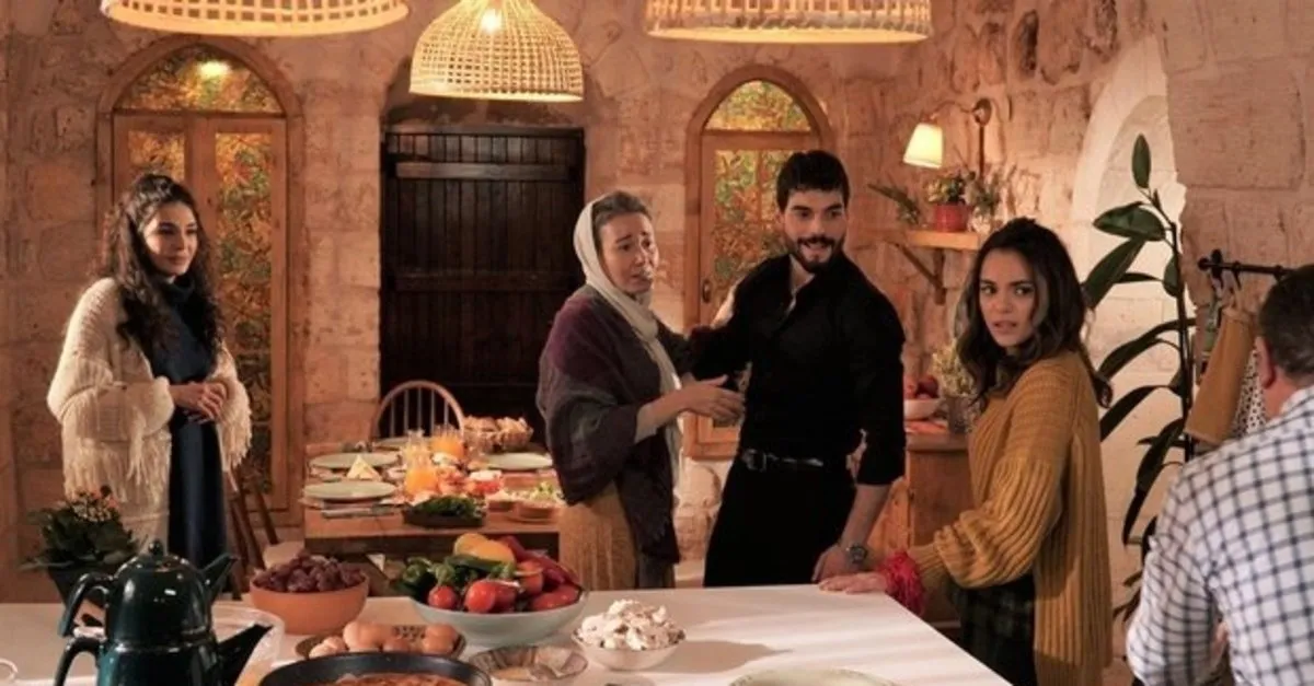 Hercai 57 Bolumde Dengeler Degisecek Hercai Nin Azra Si Sera Kutlubey Kimdir Takvim