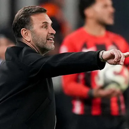Okan Buruk’tan hakem isyanı ve Fenerbahçe derbisi için Osimhen açıklaması