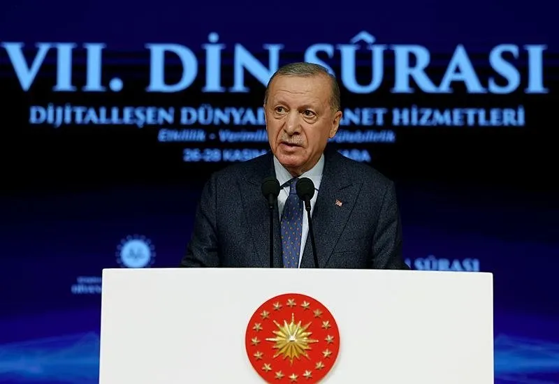 Başkan Recep Tayyip Erdoğan, Diyanet İşleri Başkanlığı Konferans Salonu'nda düzenlenen 7. Din Şurası'na katılarak konuşma yaptı. (AA)