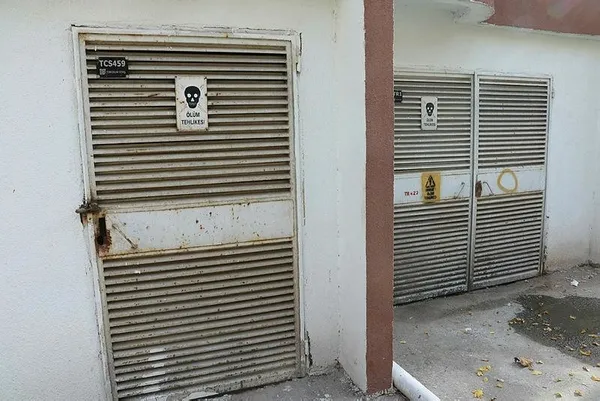 Bir bombanın üzerinde yaşadığınızı düşünün... 23 yıldır yüksek gerilim trafolarına komşuluk yapıyorlar-4