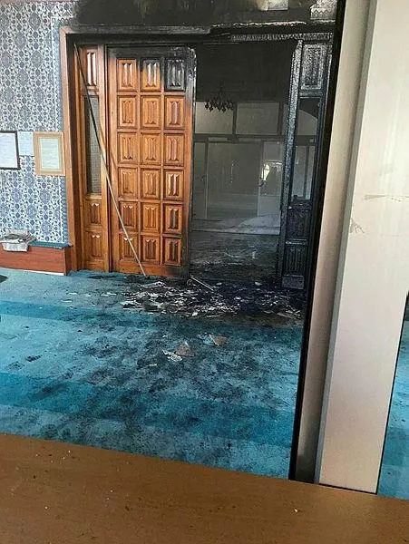 ankarada-2-camide-yangin-polis-harekete-gecti-1668861820579.jpeg Ankara'da 2 camide yangın! Polis harekete geçti-2