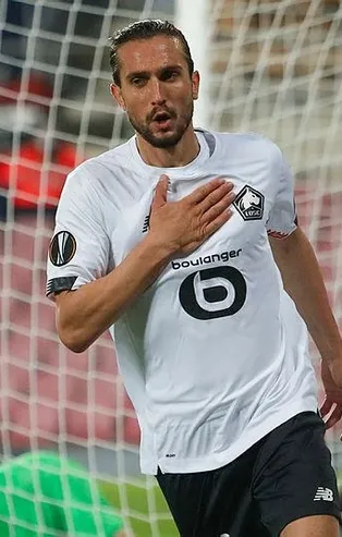 Yusuf Yazıcı Fransa'yı salladı!