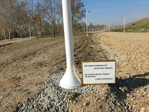 CHP'li Edirne Belediyesi'nden direkli park! Vatandaştan tepki yağdı!-3