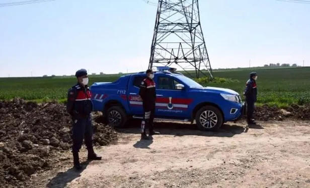 Tekirdağ'da kaçak geçişlere yönelik tarlalarda motosikletli denetim-5