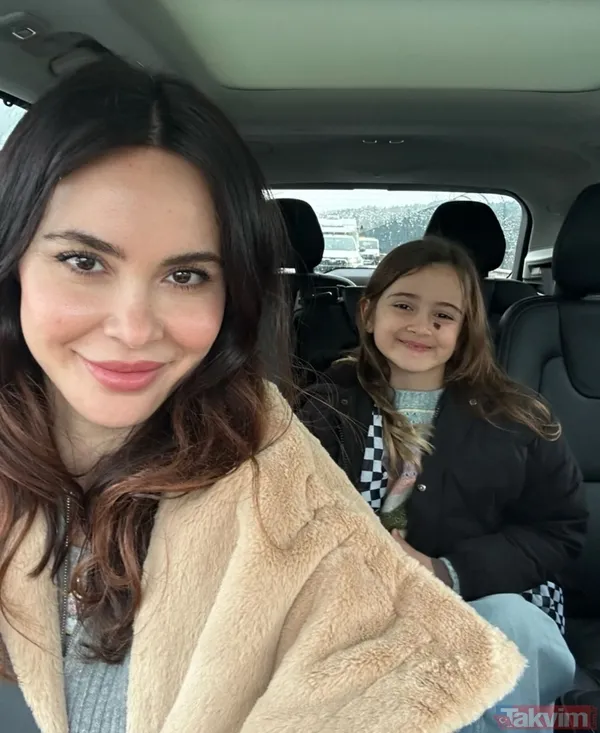 Yıldız Çağrı Atiksoy’un biricik eşi Berk Oktay’dan baba-kız paylaşımı: “Çok yakıştı” - 11