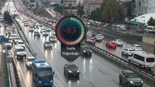 İstanbulda yağmur yağışı trafiği felç etti! Yoğunluk yüzde 83