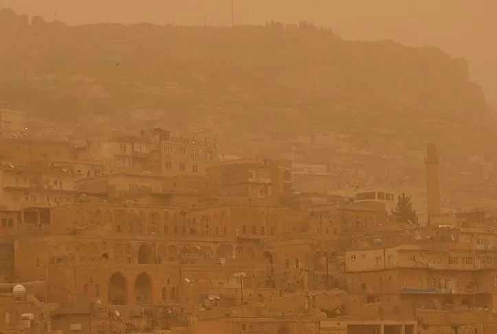 Hem sağanak hem toz taşınımı uyarısı!