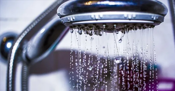 5 dakikada parıl parıl parlayacak! Duş kabininde kireç ve lekeye elveda! Meğer bir damlası...