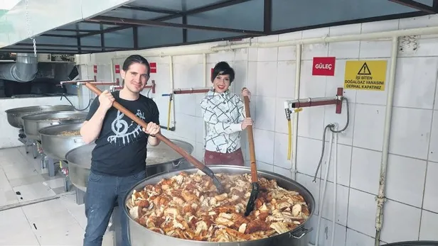 1650567235337.jpeg Kıbrıs'tan iki ev alan Ajda Pekkan dairelerini vinçle gezdi-5