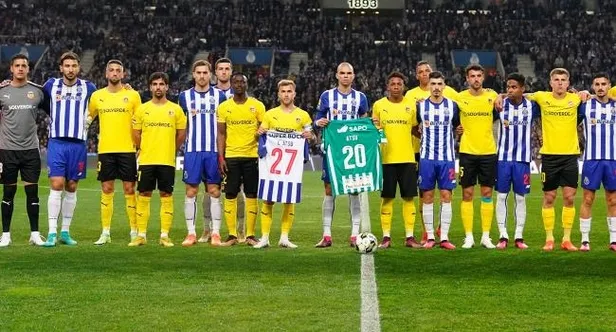 hataysporlu-christian-atsunun-cansiz-bedenine-ulasildi-1676773991038.jpeg Hataysporlu Christian Atsu'nun cansız bedenine ulaşıldı-11