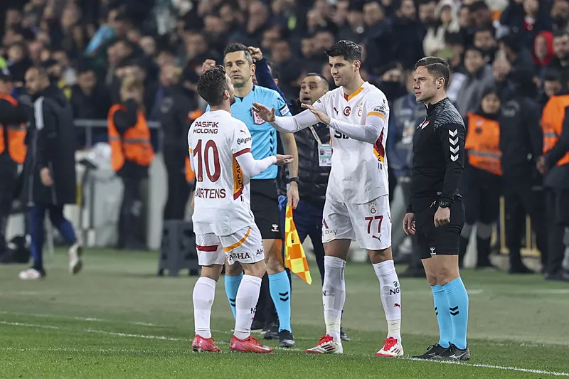 Galatasaray'ın yıldızı Victor Osimhen için 100 milyon euro! - 5