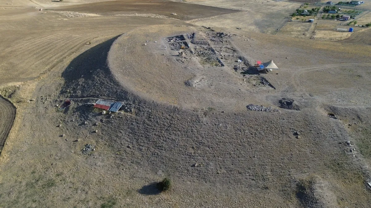 1789372121265.jpg Ankara'da milyonlarca yıllık deniz izi: Külhöyük'te karından ayaklı salyangoz fosili ortaya çıktı-6