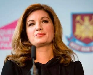 Burak’ı almaya geliyor