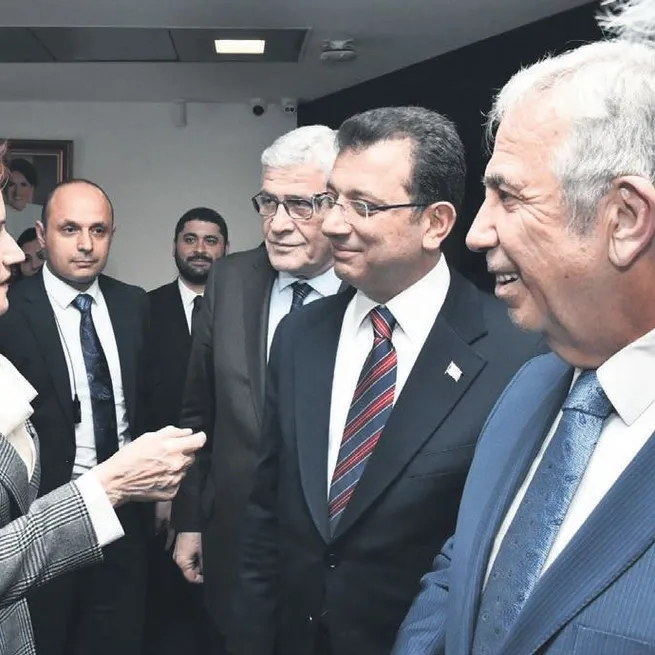 Adaylık yarışında hiç kimsenin bilmediği gerçeği açıklıyoruz: Mansur Yavaşın siparişleri elde kaldı