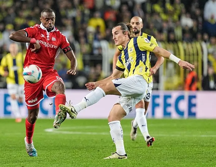 Çağlar Söyüncü kadrodan çıkarıldı