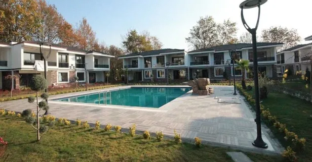 Sözde çevreci CHP'liler! Kaz Dağları ve çevresindeki ağaçları katledip betonla doldurdular