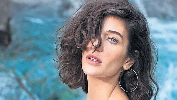 Ali Yörenç, Nejat İşler, Berk Suyabatmaz, Çağatay Ulusoy, Birkan Sokullu... Berrak Tüzünataç yine başaramadı-4
