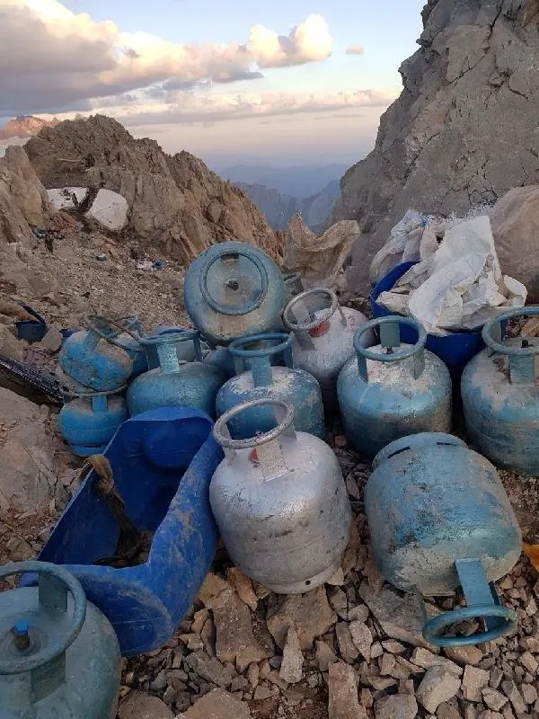 PKK'dan temizlenen İkiyaka Dağları'nda halay keyfi-3